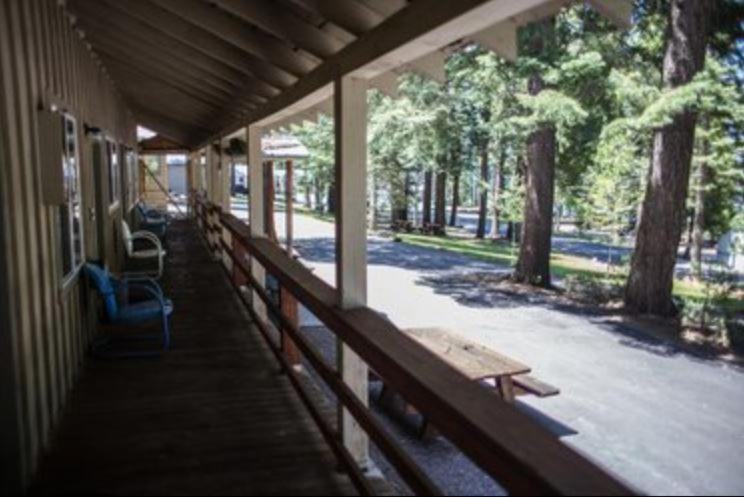 Plumas Pines Resort Prattville Bagian luar foto