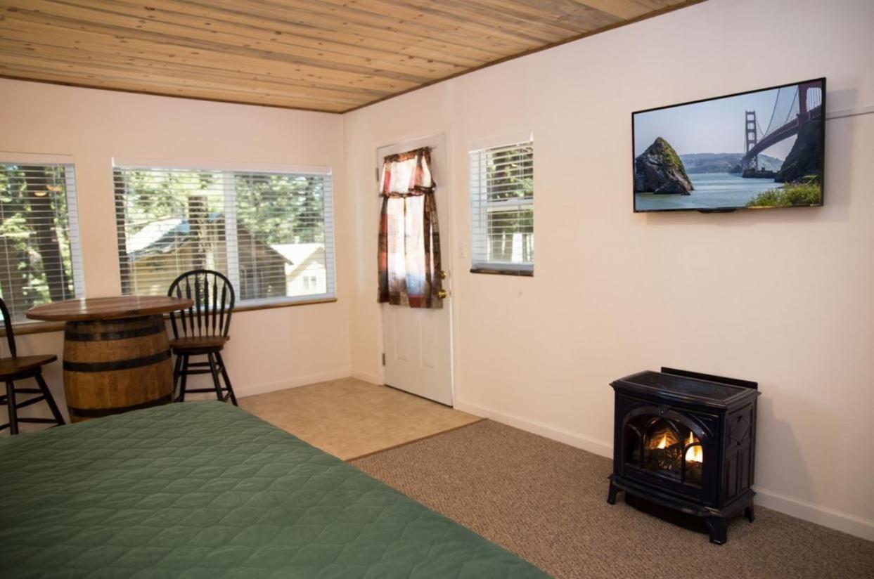 Plumas Pines Resort Prattville Bagian luar foto